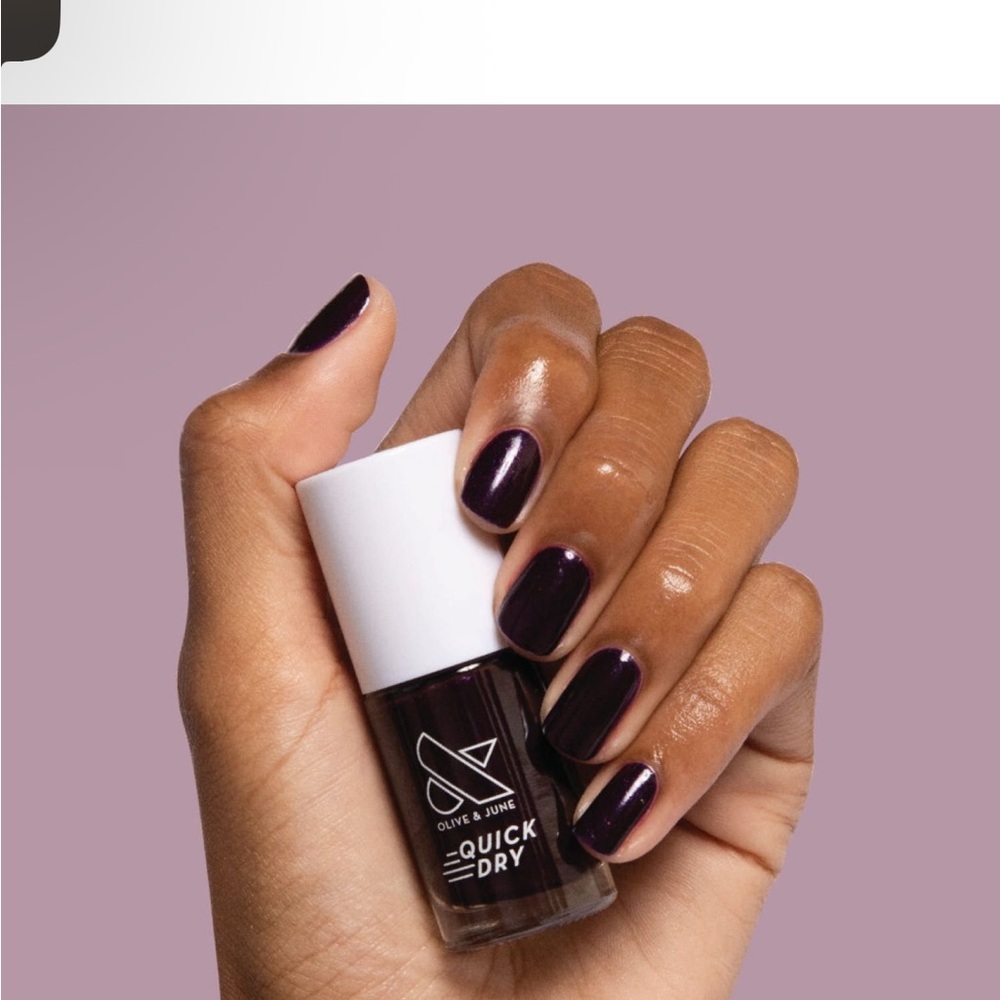 ⚠️ 5/25: Olive & June Quick Dry Nail
